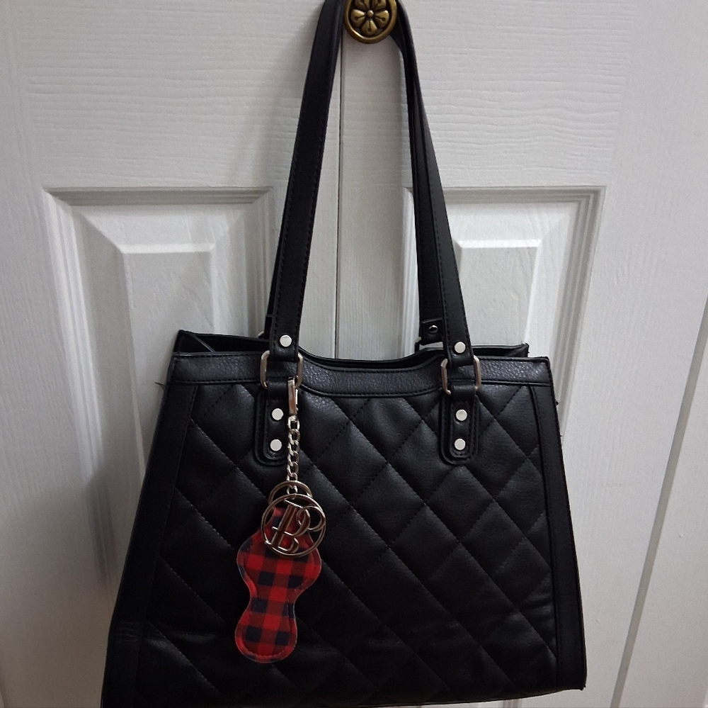 NWOT Bolzano Black Quilted Tote Bag